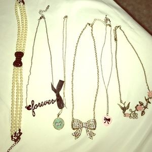 Forever 21 necklaces