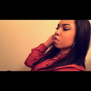 Meet your Posher, Whitney