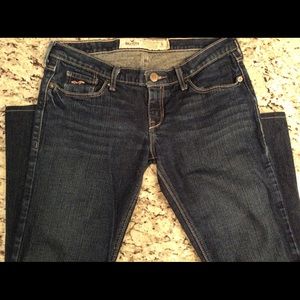 -Hollister- Stretch jeans! Flare,  1s Super cute!!