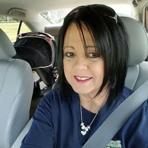 Meet your Posher, Anne