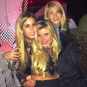 Meet your Posher, Taylor