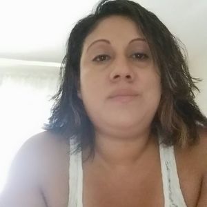 Meet your Posher, Claudia