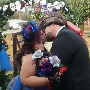 Meet your Posher, Sally