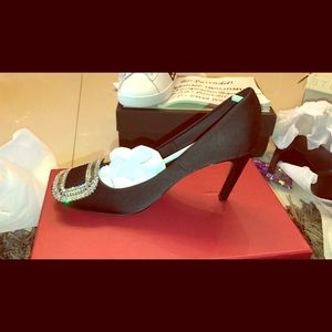 roger vivier high heels
