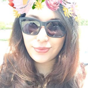 Meet your Posher, Gabriela