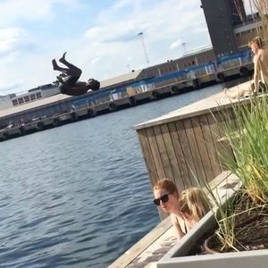 Meet your Posher, Ahmed