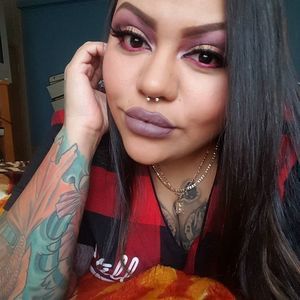 Meet your Posher, Reyna