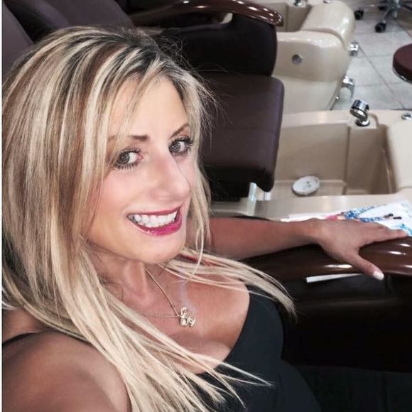 Meet your Posher, Magdalina