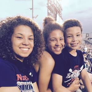 Meet your Posher, Brandi