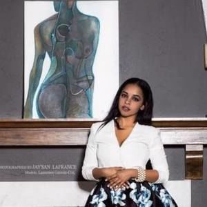 Meet your Posher, Laurenee