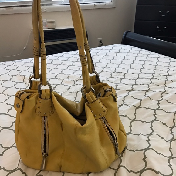 Shoulder bag
