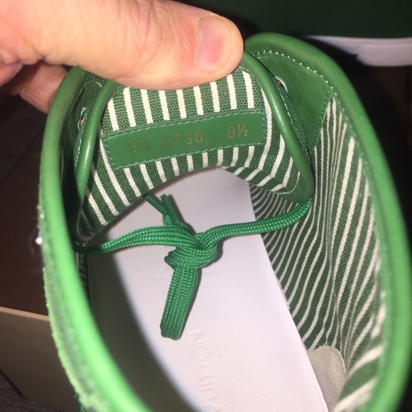 Louis Vuitton Green canvas/leather sneaker - Picture 4 of 4