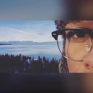 Meet your Posher, Devin