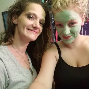 Meet your Posher, Lori