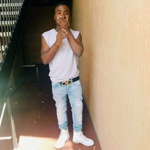 Meet your Posher, Shelton