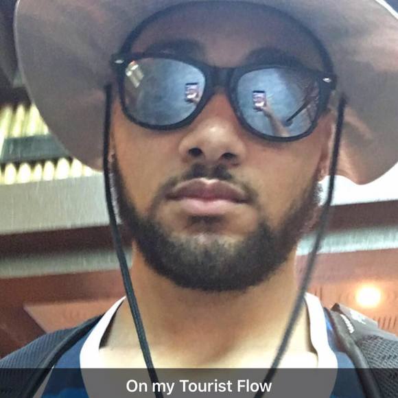 Meet your Posher, Kelly - Picture 1 of 1