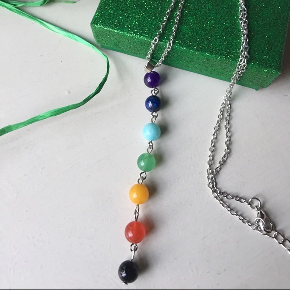 🆕Beautiful 7 Chakra Silver Necklace - Picture 3 of 3