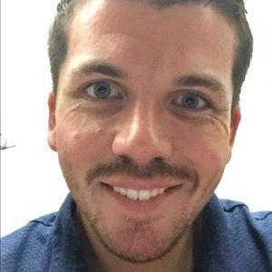 Meet your Posher, Larry