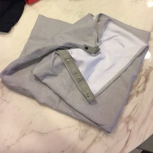 Lululemon Infiniti scarf