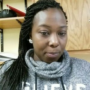 Meet your Posher, Jacqueline