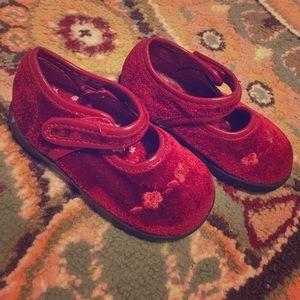 TODDLER Red Velvet MaryJanes❤️