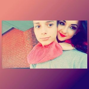 Meet your Posher, Josie