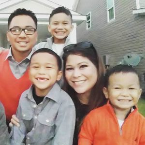 Meet your Posher, Dinorah