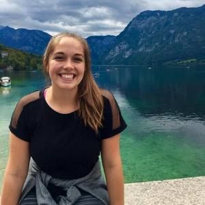 Meet your Posher, Katie