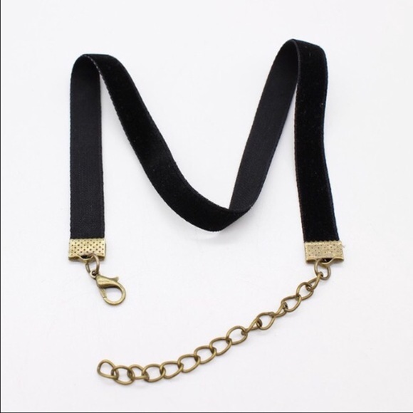 🔥 Red velvet choker - Picture 3 of 4