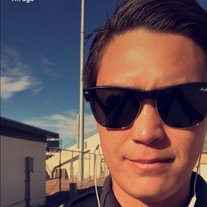 Meet your Posher, Geoffery