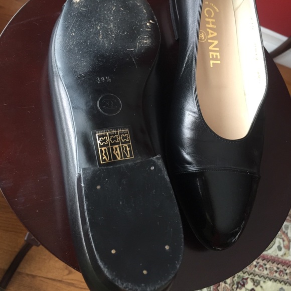 Authentic CHANEL flats. Worn twice - Picture 4 of 4