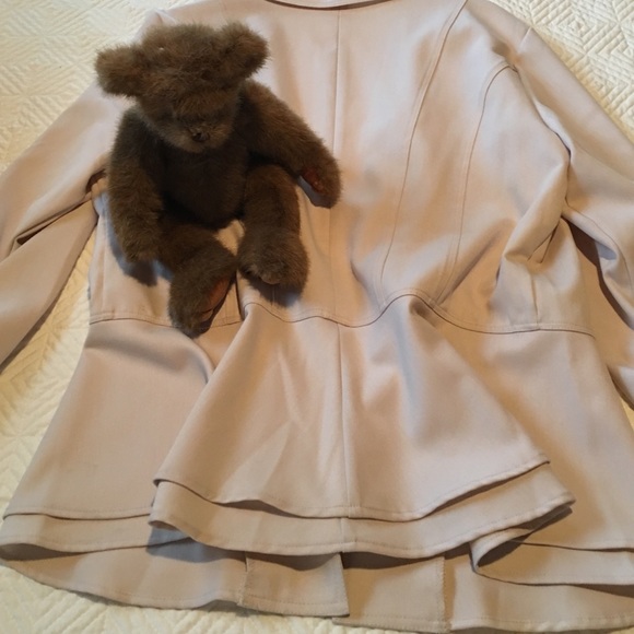 Jacket - Picture 3 of 3