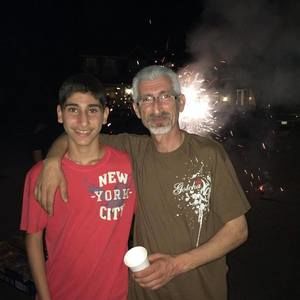 Meet your Posher, Hikmat