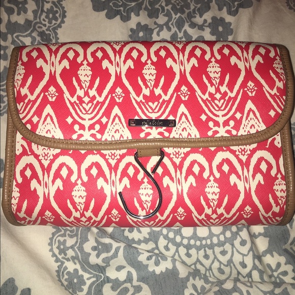 Stella & Dot Red ikat Hang on Travel