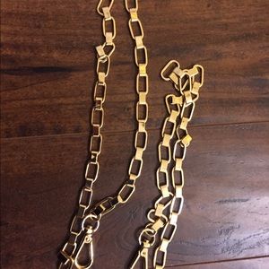 Gold strap chain(generic)