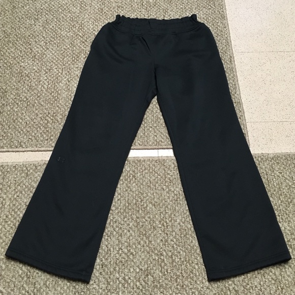 Women's Under Armour fleece sweatpants