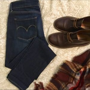 Levi's dark wash Demi Curve Skinny jeans