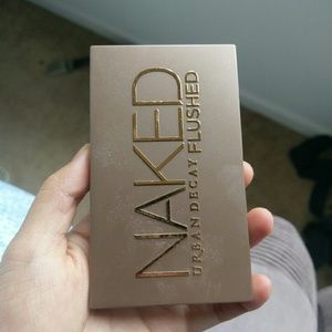 Urban Decay Naked Flushed blush/bronzer palette