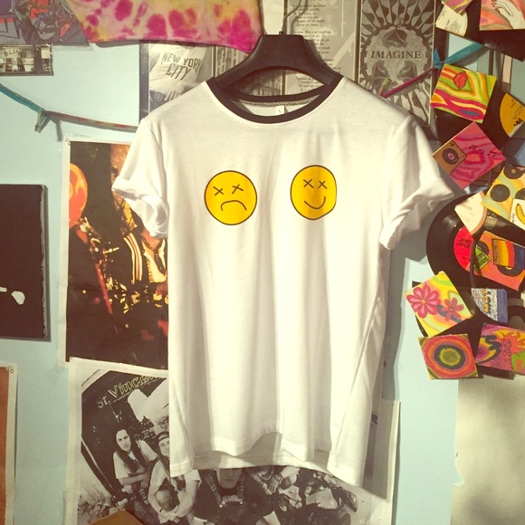 UNIF Tops - Happy/Sad Smiley Face T