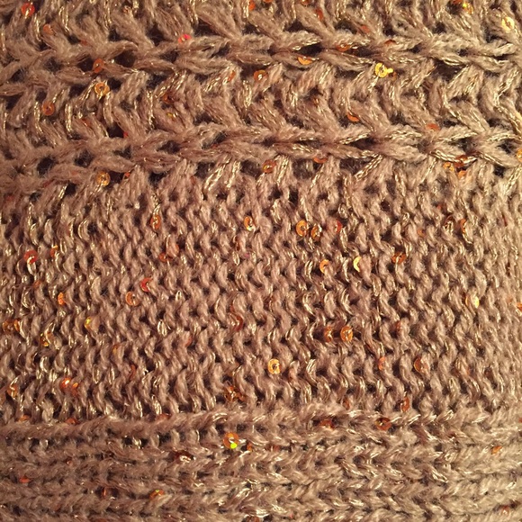 NWOT Sweater - Picture 3 of 3