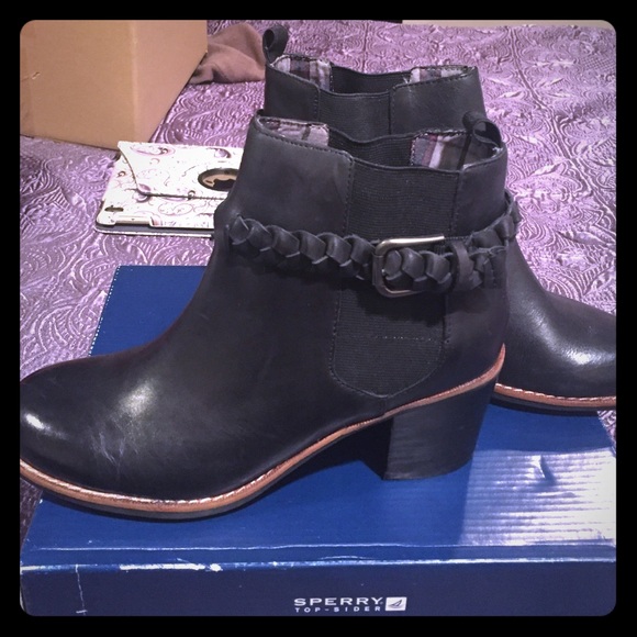 Sperry ankle boots