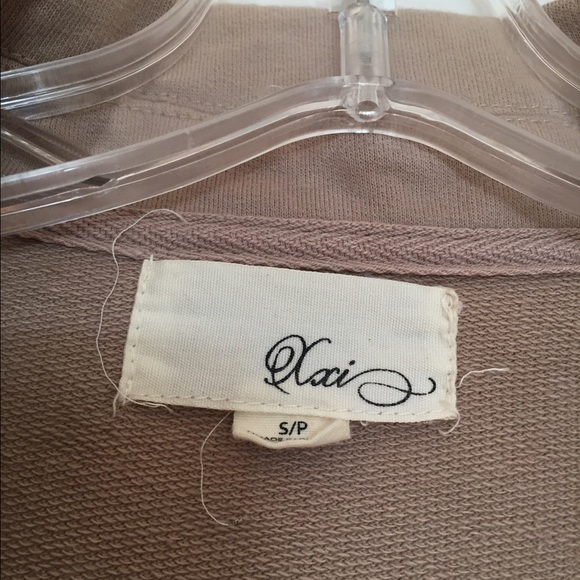 Jacket - Picture 2 of 4