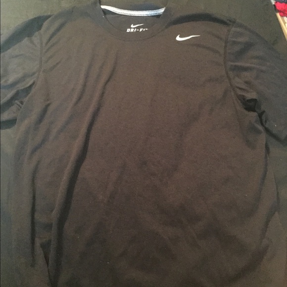Nike Dry Fit T