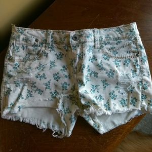 Flower print shorts