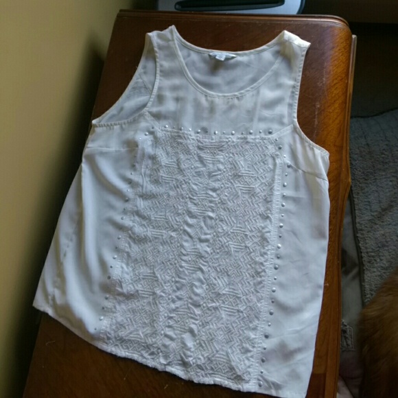 White tank