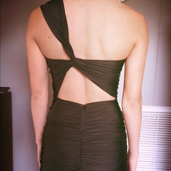 LBD - Picture 2 of 4