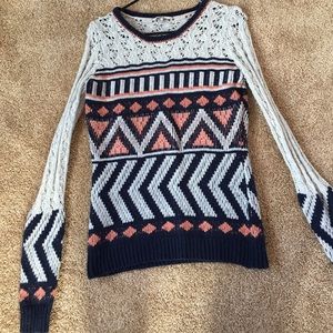 Long sleeved sweater