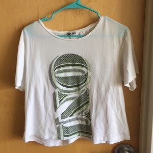 Acne top