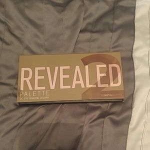 Revealed eye shadow palette (costalscents)