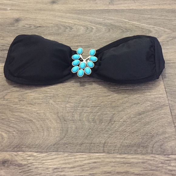 Strapless bikini top